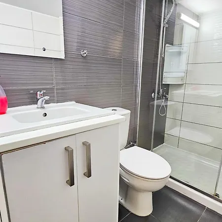 Blue Sky Ocean Retreat * Lárnaka